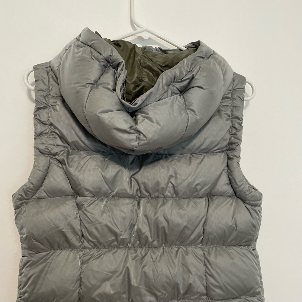 EDDIE BAUER 550 Fill Power GOOSE DOWN Puffer Vest Gray Grey Hooded Winter Small - Picture 14 of 16